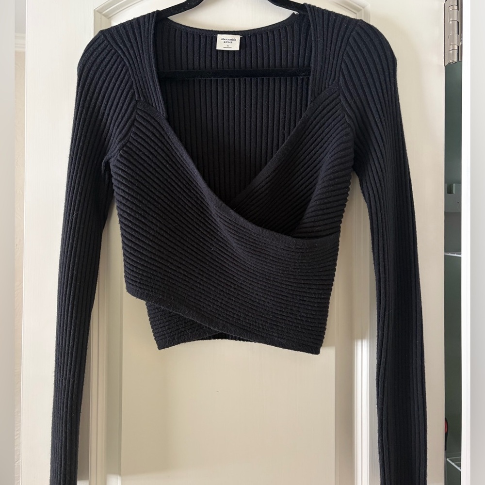 Abercrombie & Fitch Black Ribbed Sweater